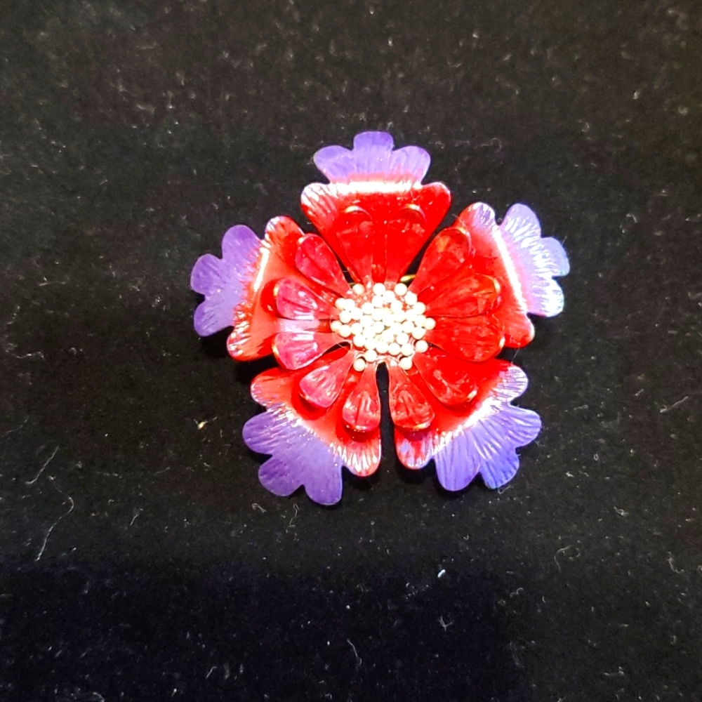 Vintage Enamel Flower Brooch